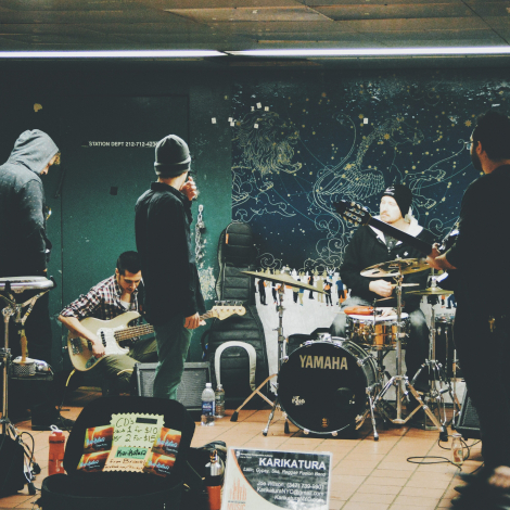 demo-attachment-365-hans-vivek-176134-unsplash-1